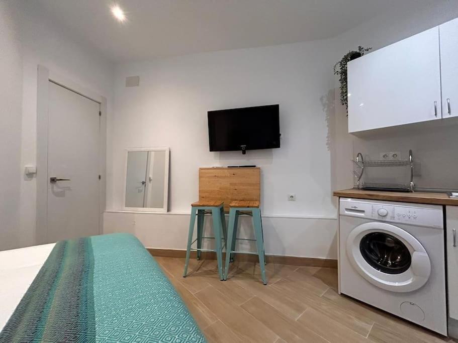 Ideal Studio In Cuatro Caminos - Guipuzcoa 마드리드 외부 사진